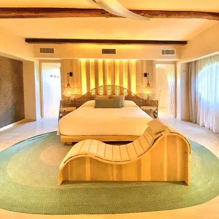 Shibari - Restaurant & Cenote Club Hotel