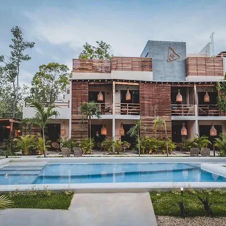 Hotel Era & Tulum