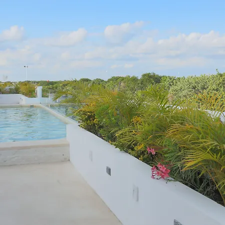 Hotel Blanco