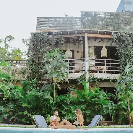 Hotel Era & Tulum