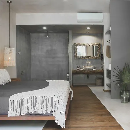 Era & 4* Tulum