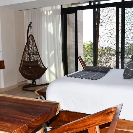 Palais By The Spot Hotel