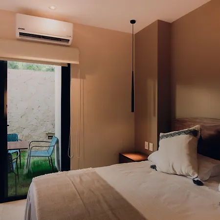 Aparthotel Cacao -luxury Condos-
