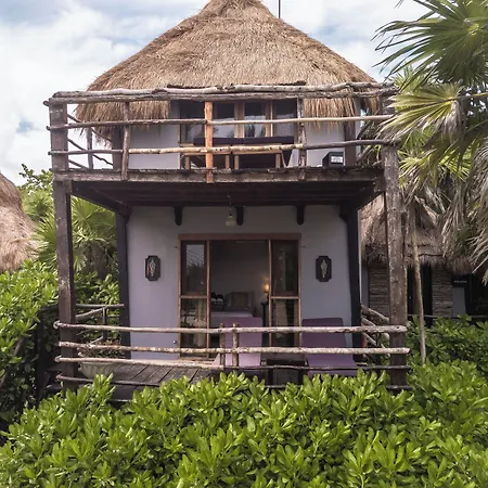 Playa Esperanza 4*