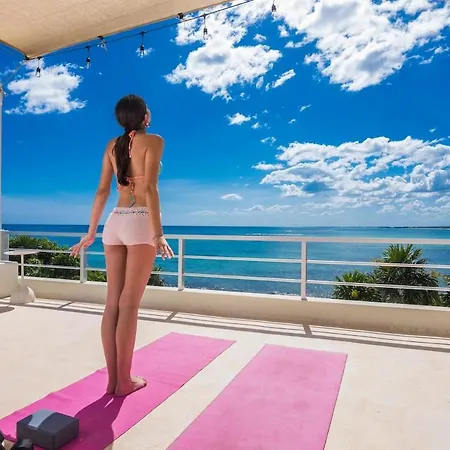 Casa Pelagia Beachfront Luruxy In *