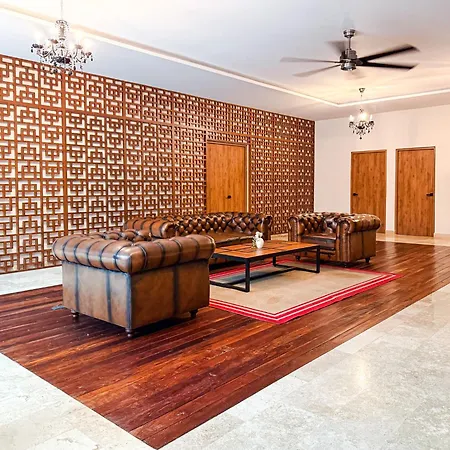 Aldea Zama King Bed Sofa Kitchen Full Gym Wifi Cinema Apartment