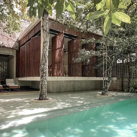 Jungle Vogue-featured Luxe For 19