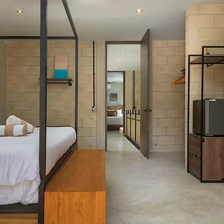 Vibes A Private Pool & Outdoor Lounge *