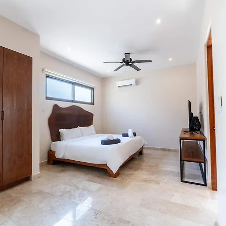Contemporary 2br With Rooftop Lounge & Pool Tulum