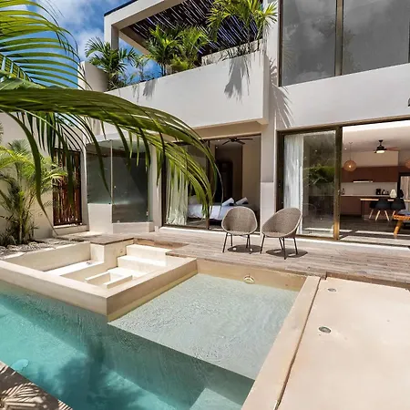 Villa Contemporary 2br With Rooftop Lounge & Pool