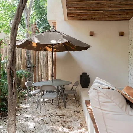 Modern 1br Hideaway With Private Pool *
