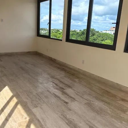 Brand-new Loft With Pool, Near And Nightlife *
