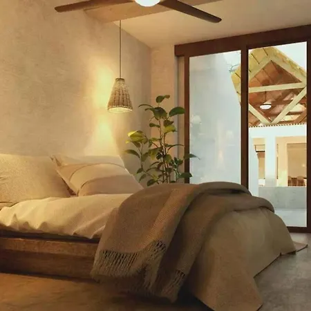 Corazon Toh - Luxury Experience *
