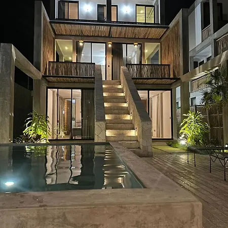 Corazon Toh - Luxury Experience *