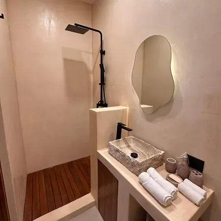 Aparthotel Casa Makraem 4*
