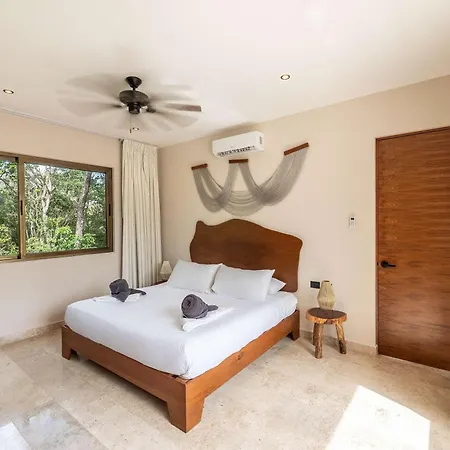 Villa Chic 6br Dual With 4 Private Pools & Concierge