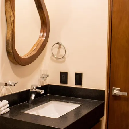 Native 5203 Lux 2br In Apartment