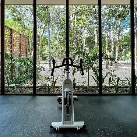 Gated 2br With Rooftop Pool Tulum