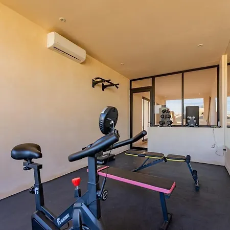 Apartment Luxury At Chichil Pool Gym Access