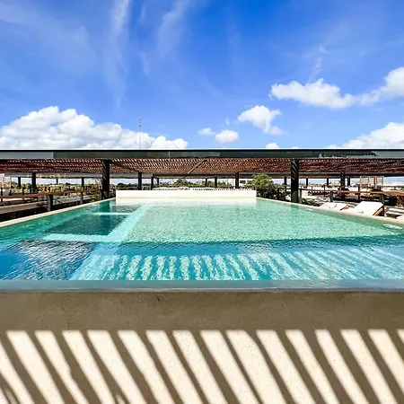 Gated 2br With Rooftop Pool Tulum