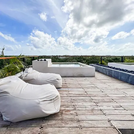 Apartamento Gated 2br With Rooftop Pool Tulum