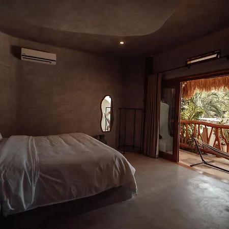 Eos Wellness By Amazonia Tulum