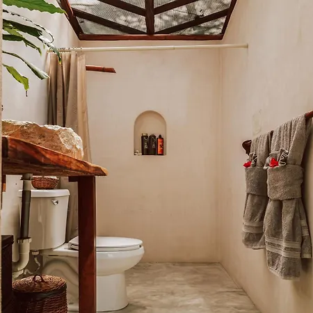 Casa Arkaana Eco Retreat Hotel