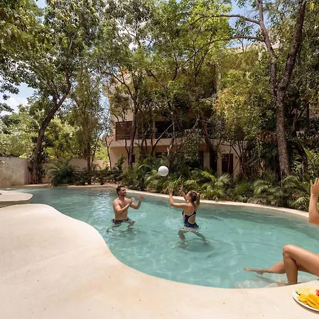 Stylish Ground-floor 3br Haven With Luxe Plunge Pool Holiday home
