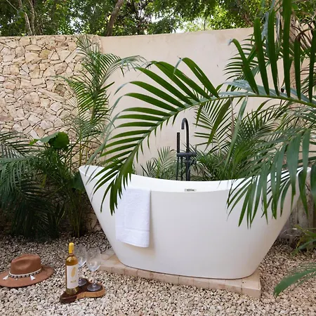Сasa de vacaciones Chic Villa-apartment In Aldea Zama, Private Pool & Security Tulum