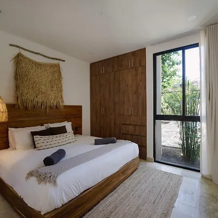 Elegant 4br With Private Pool & Concierge Villa *