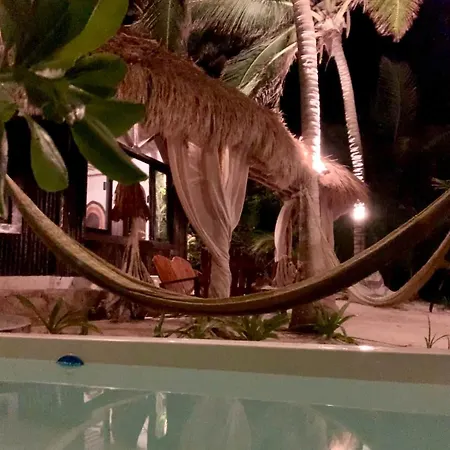 Villa Soliman Bay Beachfront *