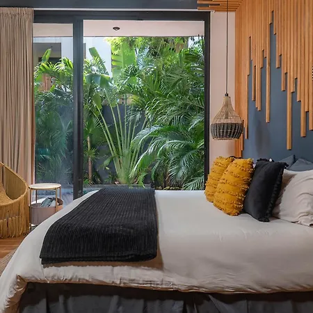 Maison Siscolino 4bdrm W/ Swimup & Rooftop Pools * Tulum