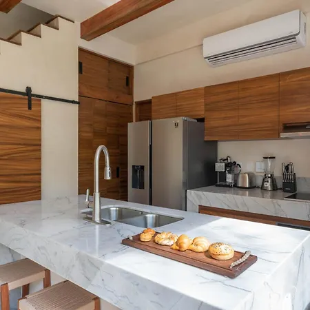 Сasa de vacaciones Chic Villa-apartment In Aldea Zama, Private Pool & Security