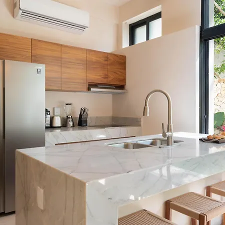 Сasa de vacaciones Chic Villa-apartment In Aldea Zama, Private Pool & Security