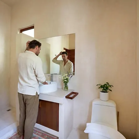 Stylish Ground-floor 3br Haven With Luxe Plunge Pool