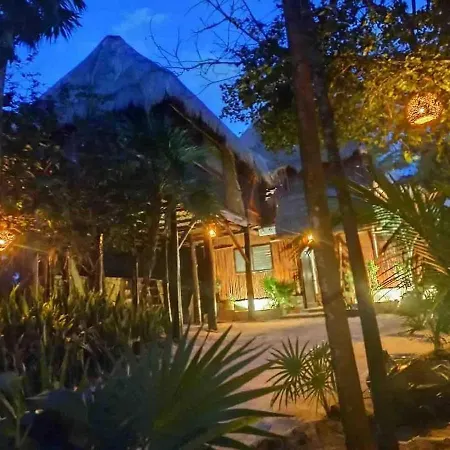 Soliman Bay Beachfront Villa Tulum