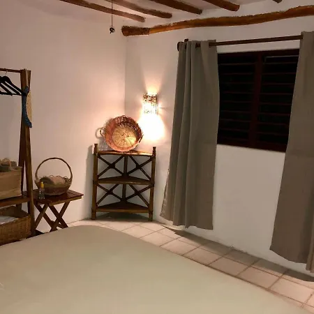 Villa Soliman Bay Beachfront *