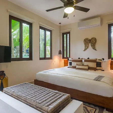 Soliman Bay Beachfront Villa Tulum