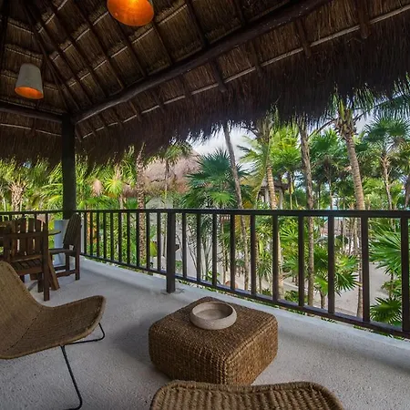Soliman Bay Beachfront * Tulum