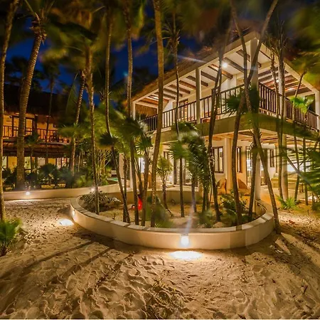 Villa Soliman Bay Beachfront