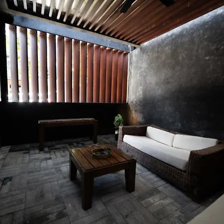 Luxury Trio Villas, 7 Pools, 12 Brs, 32 Pax Villa *