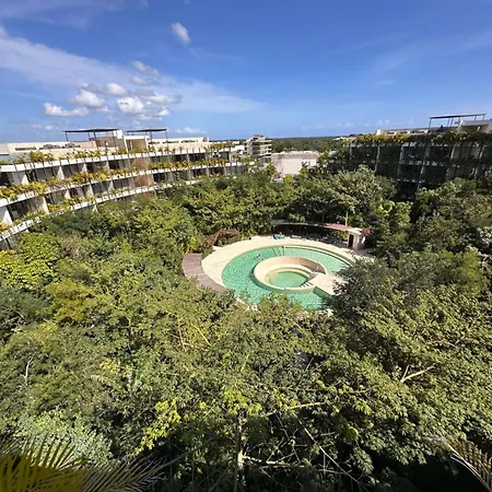 Departamento Con Balcon Y Albercas Con Vistas Impresionantes Apartamento