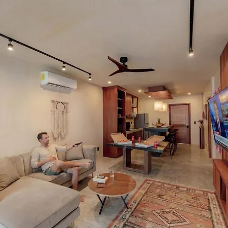 Talulah Living 2br & Private Pool Apartment *