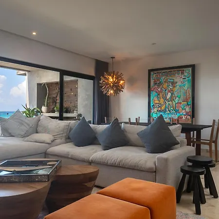 Luxury 3br Tankah Rooftop *