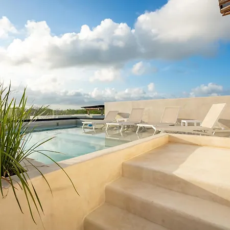 Nuuk Mindfulness Escape Tulum