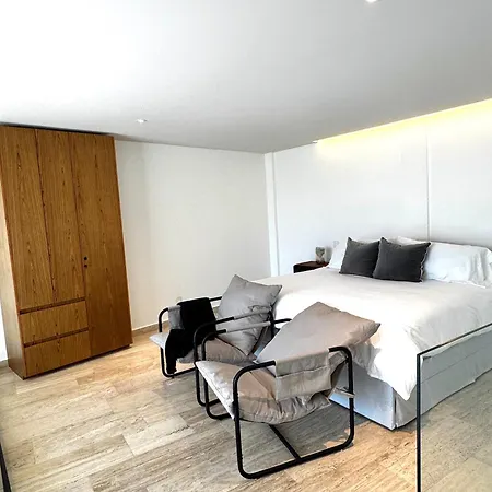 Luxury Loft In Mistiq Gardens Ii