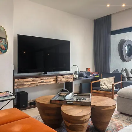 Apartment Luxury 3br Tankah Rooftop