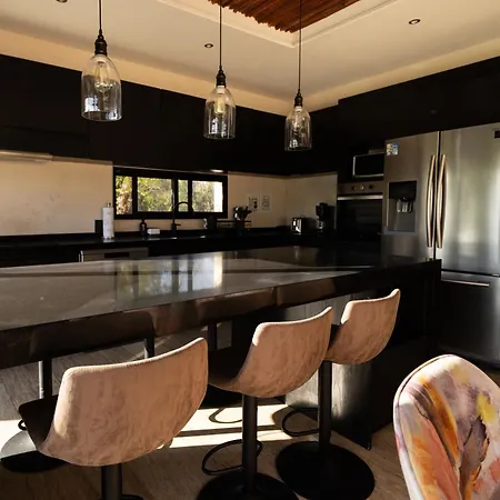 Magical 2 Penthouses & With 2 Private Pools And Jacuzzi *