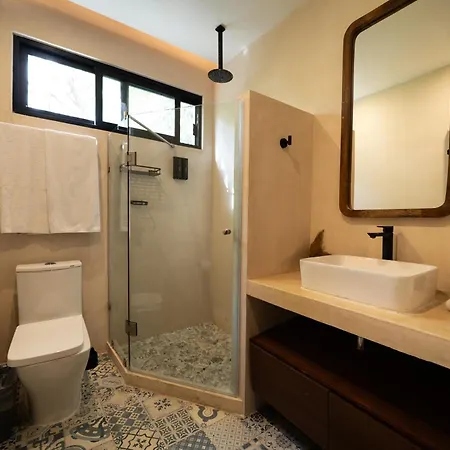 Apartment Magical Jacuzzi At Jungle 