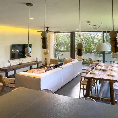 Miraluna Penthouse *